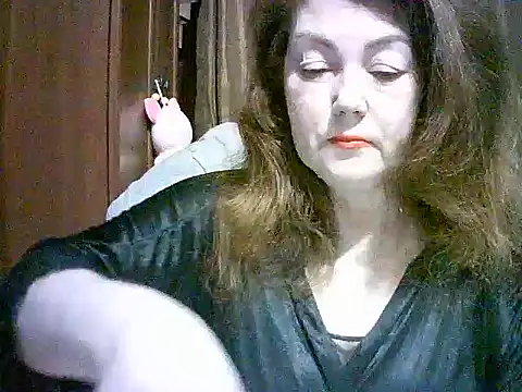 Snapshot of Russian_Lara chatting on February 4, 2026, 11:00 pm Russian Lara online show from February 4, 2026, 11:00 pm