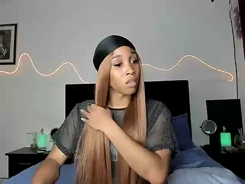 YourDreamReal online show from February 6, 2026, 1:12 am