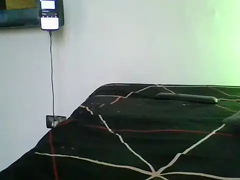 MRdxxx444 online show from May 12, 2026, 6:03 pm
