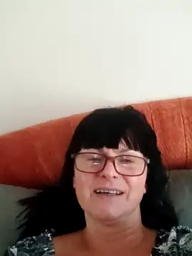 Snapshot of AliceSwan57 chatting on July 20, 2026, 5:15 pm AliceSwan57 online show from July 20, 2026, 5:15 pm
