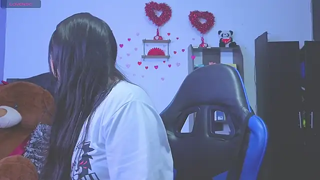 BadKittyy online show from March 15, 2026, 8:32 am