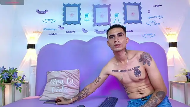 Snapshot of Irina_and_Max chatting on February 22, 2026, 3:46 pm Irina and Max online show from February 22, 2026, 3:46 pm