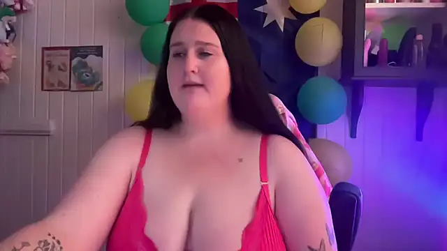 xopeachybaby online show from July 19, 2026, 2:42 am