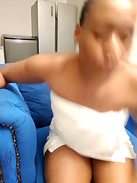 Barbieee1301 online show from February 20, 2026, 7:05 pm