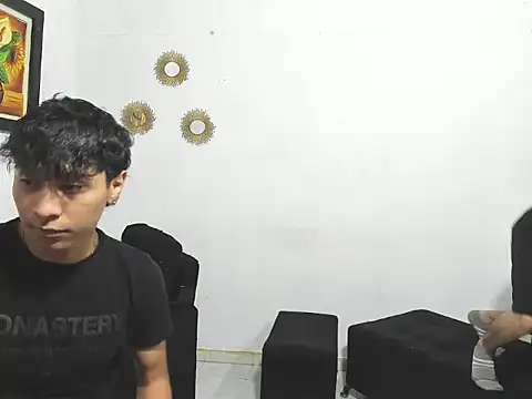 Snapshot of estremehotsex chatting on February 13, 2026, 11:21 am estremehotsex online show from February 13, 2026, 11:21 am