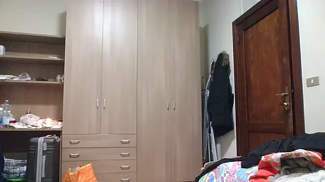 Snapshot of Miasexmilf chatting on February 22, 2026, 5:47 pm Miasexmilf online show from February 22, 2026, 5:47 pm