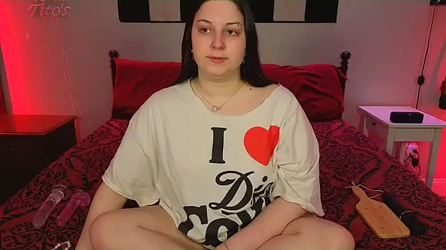 DakotaCharm online show from April 1, 2026, 1:08 am