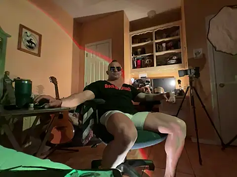 daddydonkey84 online show from June 10, 2026, 4:13 am