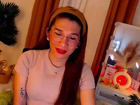 DianaRose69 online show from February 11, 2026, 3:34 pm