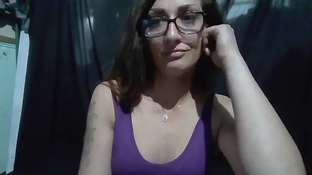 Snapshot of sabrinaroze chatting on May 18, 2026, 4:23 pm sabrinaroze online show from May 18, 2026, 4:23 pm
