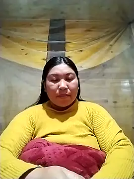 kussecka online show from February 4, 2026, 2:17 am