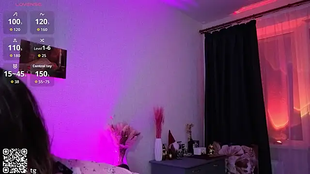 Snapshot of Kendaliby_ chatting on February 1, 2026, 1:26 am Kendaliby online show from February 1, 2026, 1:26 am