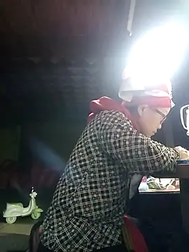 yoyosexy11 online show from February 10, 2026, 11:59 pm