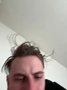 Snapshot of Melissa-suisse chatting on February 8, 2026, 11:41 am Melissa-suisse online show from February 8, 2026, 11:41 am