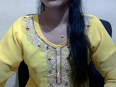 Snapshot of Khushi_v chatting on March 1, 2026, 2:50 pm Khushi v online show from March 1, 2026, 2:50 pm
