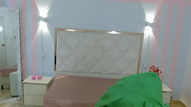 NOOAH TAY online show from February 21, 2026, 7:16 pm