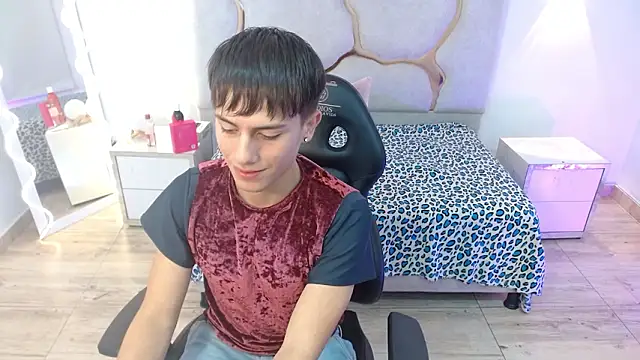 EVAN TAY online show from February 23, 2026, 3:19 am