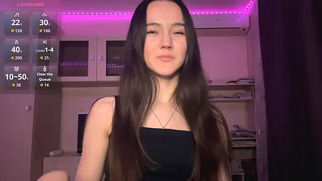 Kiaicatie online show from May 24, 2026, 5:24 pm