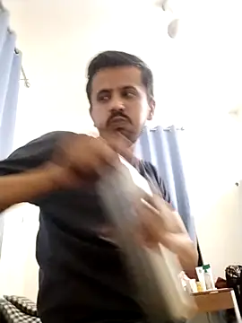 Snapshot of manishk0 chatting on April 24, 2026, 7:05 pm manishk0 online show from April 24, 2026, 7:05 pm