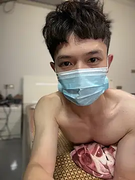 llkiki online show from April 14, 2026, 4:01 pm