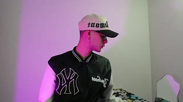 Vlad  night online show from February 2, 2026, 5:28 am