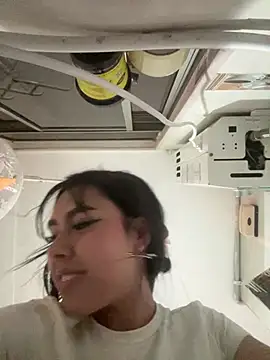 scarlett pinkk1 online show from February 13, 2026, 4:34 am