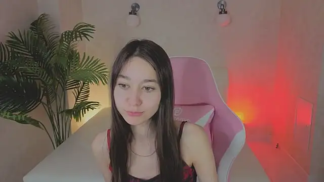 Nicole Brownie online show from June 2, 2026, 12:43 am