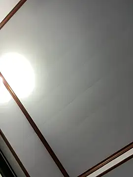 Puka2001 online show from February 18, 2026, 6:44 am