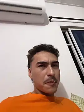 Snapshot of vanilla_Kush chatting on February 5, 2026, 3:02 am vanilla Kush online show from February 5, 2026, 3:02 am