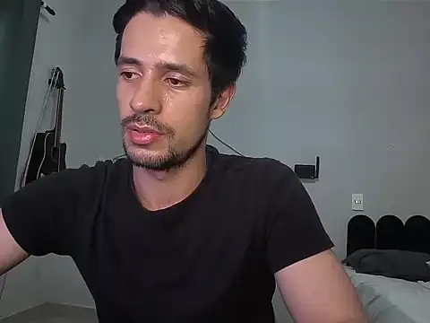 Snapshot of Cshunderlick chatting on February 19, 2026, 9:34 pm Cshunderlick online show from February 19, 2026, 9:34 pm