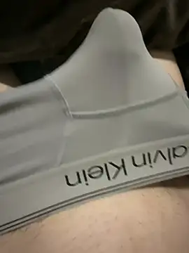 Snapshot of ibk2i chatting on March 10, 2026, 6:23 pm ibk2i online show from March 10, 2026, 6:23 pm