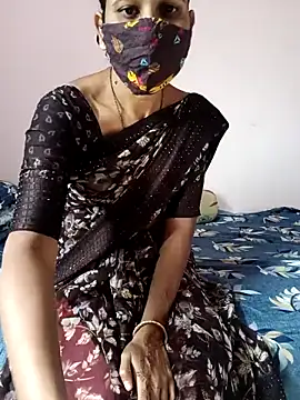 Snapshot of desicpl26 chatting on February 27, 2026, 6:35 am desicpl26 online show from February 27, 2026, 6:35 am