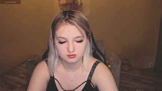 grase neon online show from February 12, 2026, 8:47 am