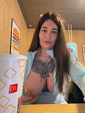 TattooGirlAlia online show from November 4, 2025, 7:28 pm