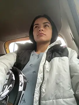 bliinkii and luka  online show from March 5, 2026, 11:29 am