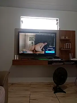 jhenyseducao online show from March 4, 2026, 2:14 pm