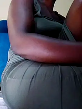 Snapshot of Charodine chatting on March 28, 2026, 5:08 am Charodine online show from March 28, 2026, 5:08 am