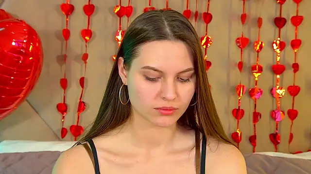 Snapshot of AliceVersal chatting on February 10, 2026, 4:50 pm AliceVersal online show from February 10, 2026, 4:50 pm