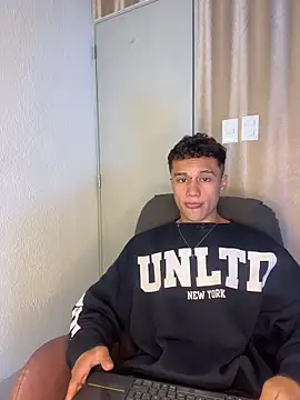 Dominik Souza online show from April 1, 2026, 8:17 pm