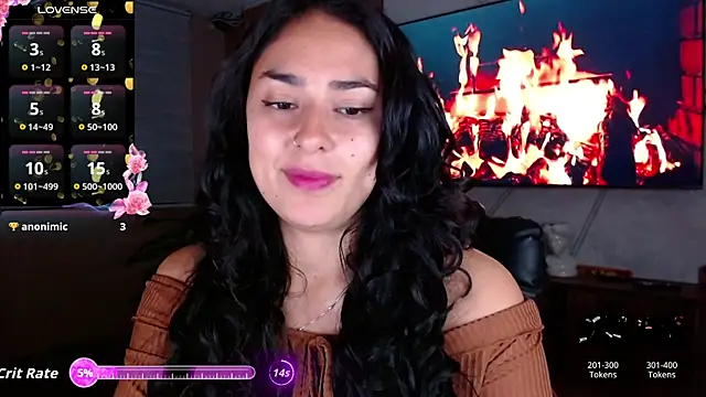 Snapshot of Iris_colette chatting on July 6, 2026, 11:51 pm Iris colette online show from July 6, 2026, 11:51 pm