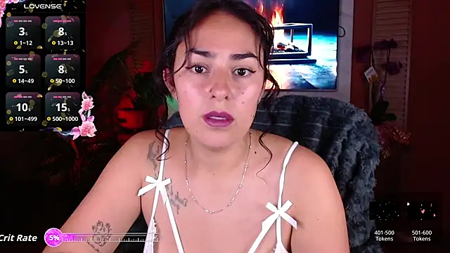 Snapshot of Iris_colette chatting on May 15, 2026, 1:25 am Iris colette online show from May 15, 2026, 1:25 am