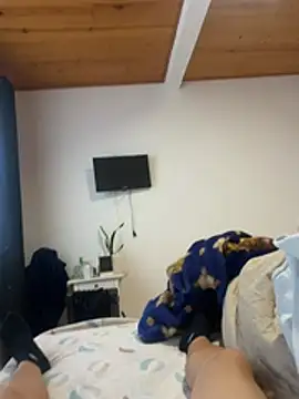 Snapshot of Leitequentegg chatting on February 14, 2026, 10:48 am Leitequentegg online show from February 14, 2026, 10:48 am