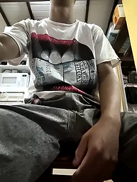 Gustavo52367 online show from February 10, 2026, 10:31 pm