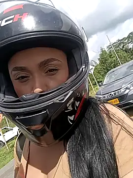 eliclasss online show from March 31, 2026, 7:49 pm