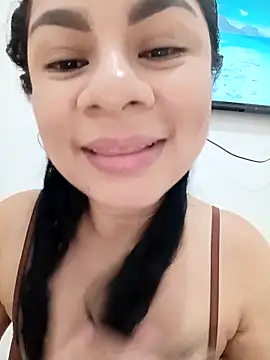 luna pinky online show from February 20, 2026, 5:26 pm