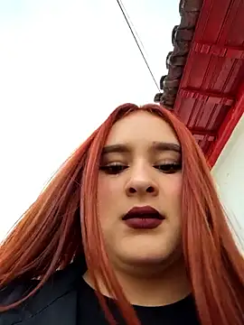 katty 42 online show from February 5, 2026, 9:43 pm