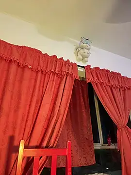 Snapshot of mariana_doll2 chatting on February 2, 2026, 2:32 am mariana doll2 online show from February 2, 2026, 2:32 am