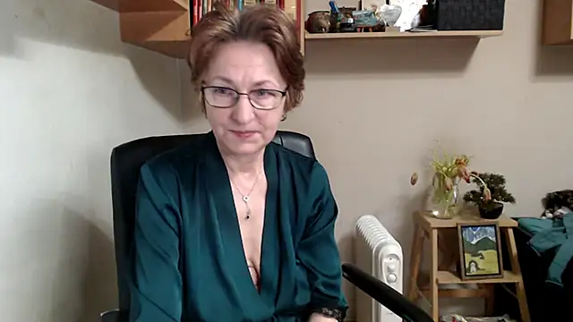 Snapshot of katemodel chatting on February 13, 2026, 8:03 am katemodel online show from February 13, 2026, 8:03 am