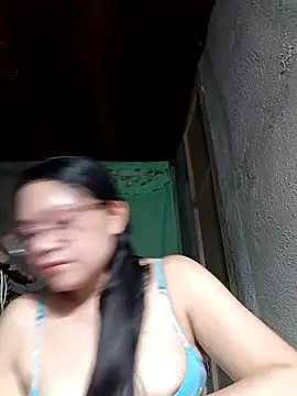 Snapshot of hotpinay_45 chatting on February 11, 2026, 10:59 am hotpinay 45 online show from February 11, 2026, 10:59 am