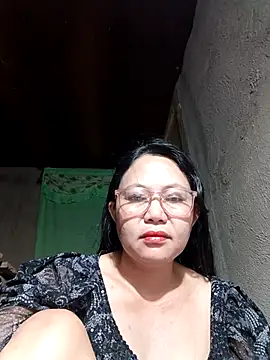 Snapshot of hotpinay_45 chatting on February 19, 2026, 7:44 pm hotpinay 45 online show from February 19, 2026, 7:44 pm